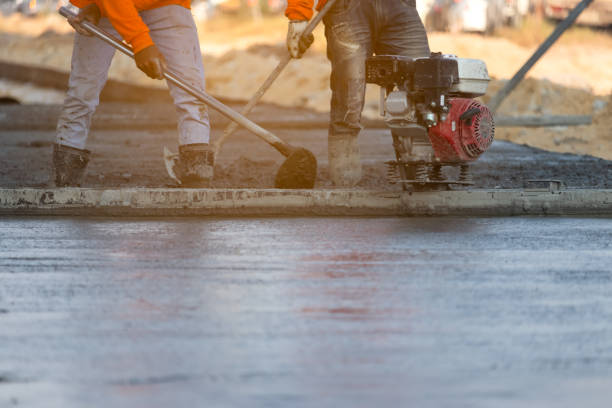  Redding, CA Concrete contractor Pros